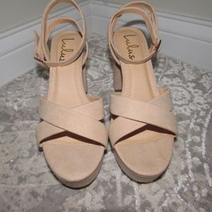 Lulus Nude Chunky Heels